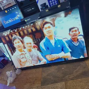 Chiq 50 Inches Smart Tv