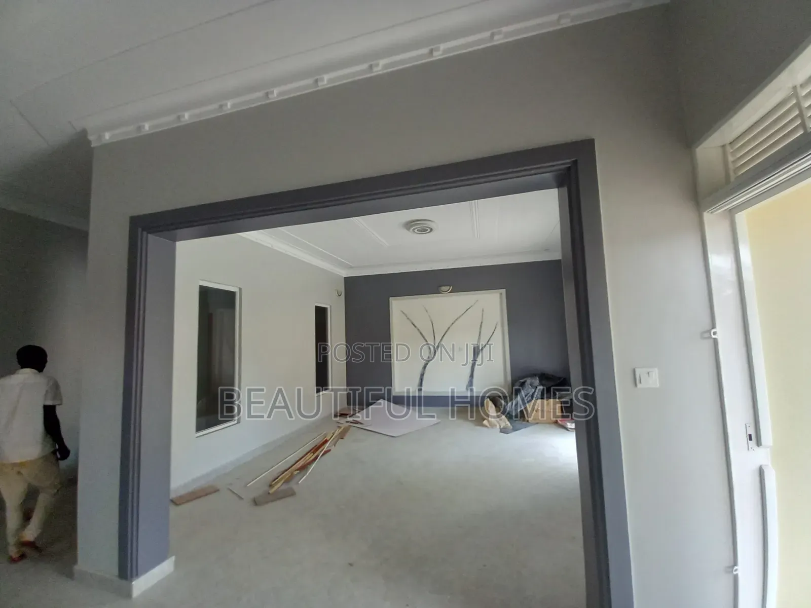 Furnished 4bdrm House in Kira for sale