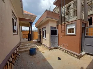 Furnished 4bdrm House in Kira for sale