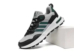 Men Casual Adidas Sneakers in Stock