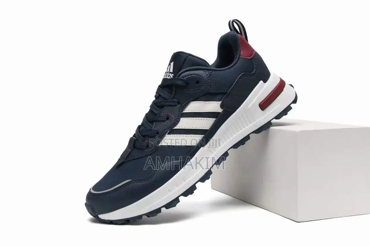 Men Casual Adidas Sneakers in Stock