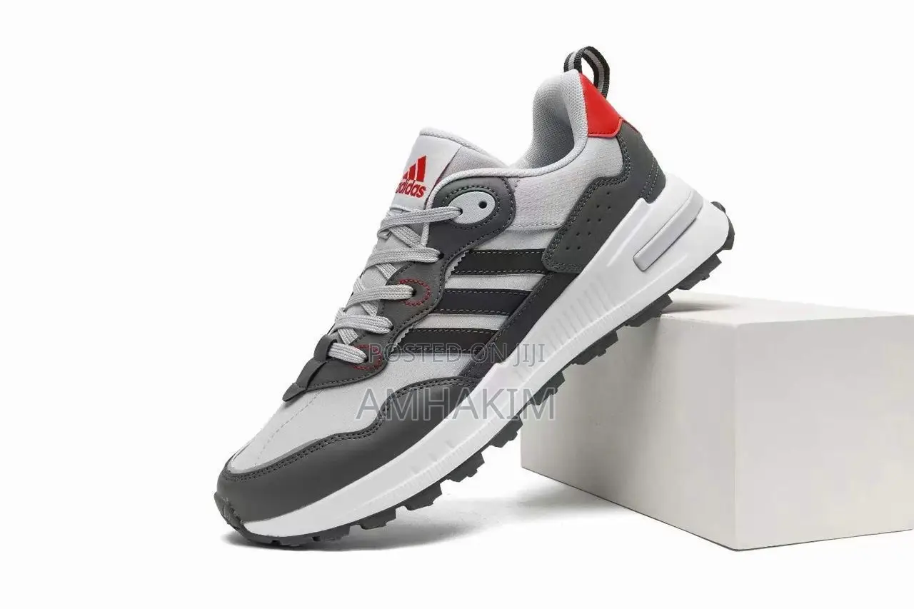 Men Casual Adidas Sneakers in Stock
