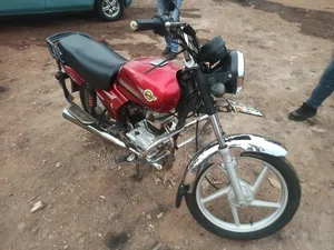 Simba UG Boss 125cc 2022 Red
