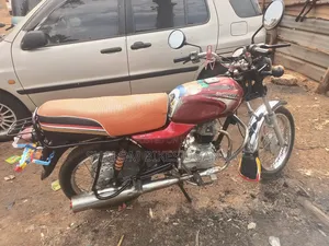 Bajaj Boxer 2017 Red