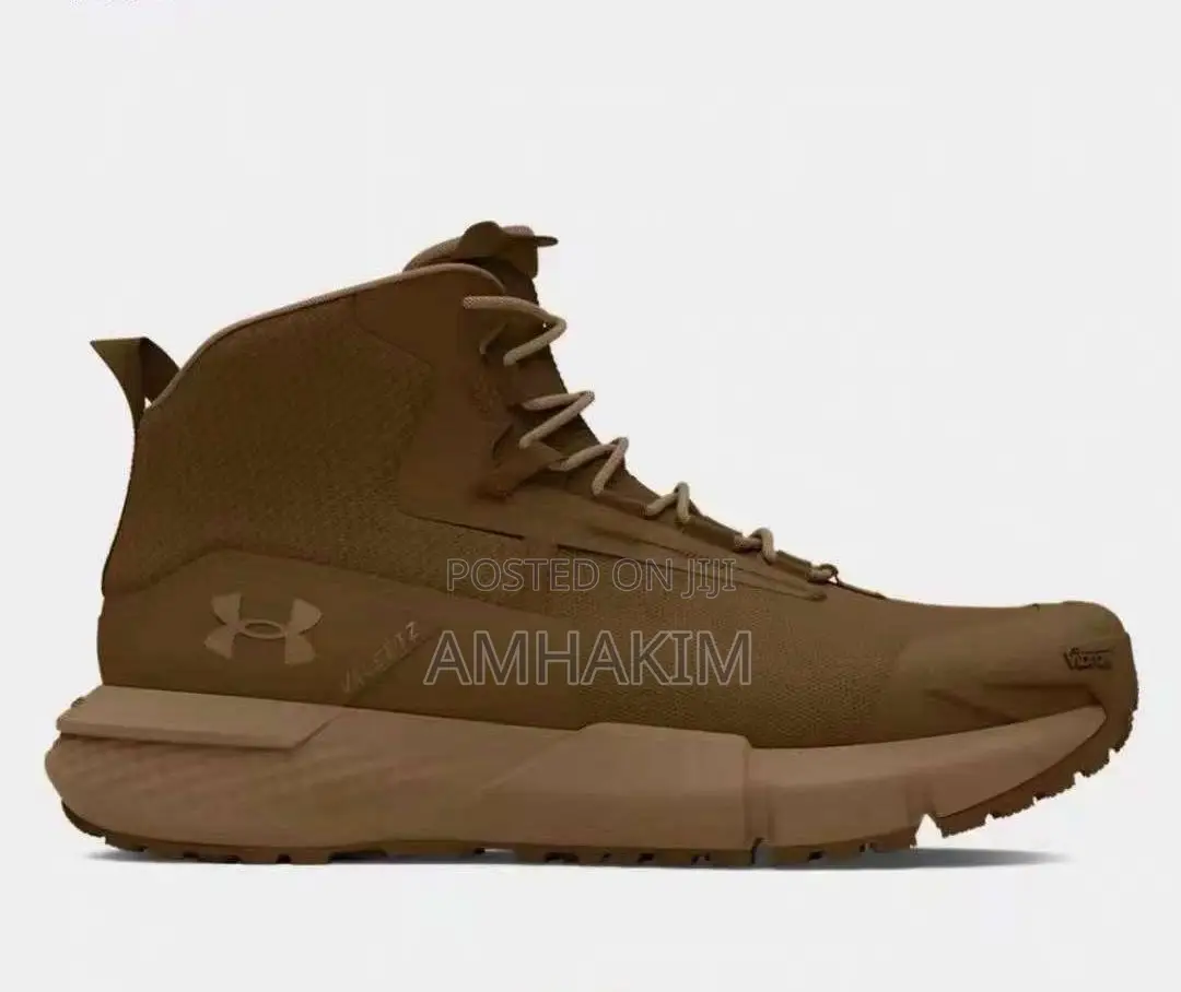 Under Armour Valsetz Hiking Boots in Stock