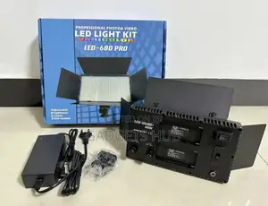 LED Video Light U680 Panel Adjustable Color
Temperature 6500