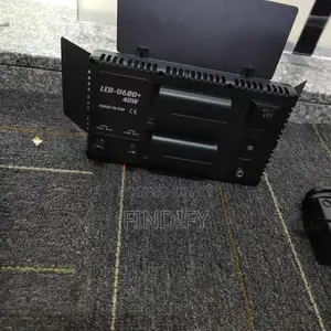 LED Video Light U680 Panel Adjustable Color
Temperature