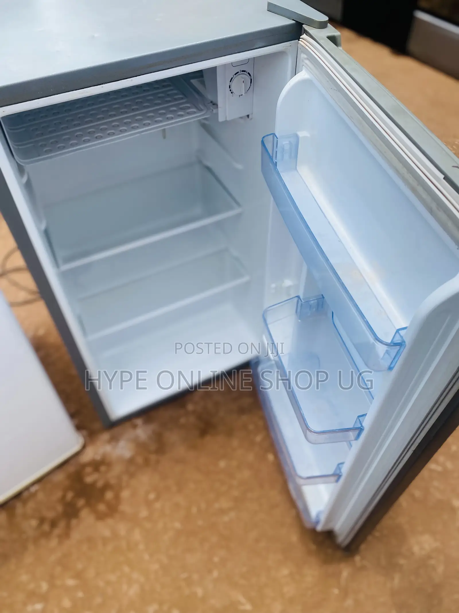Hisense Used Trick Singledoor 120l Fridge
