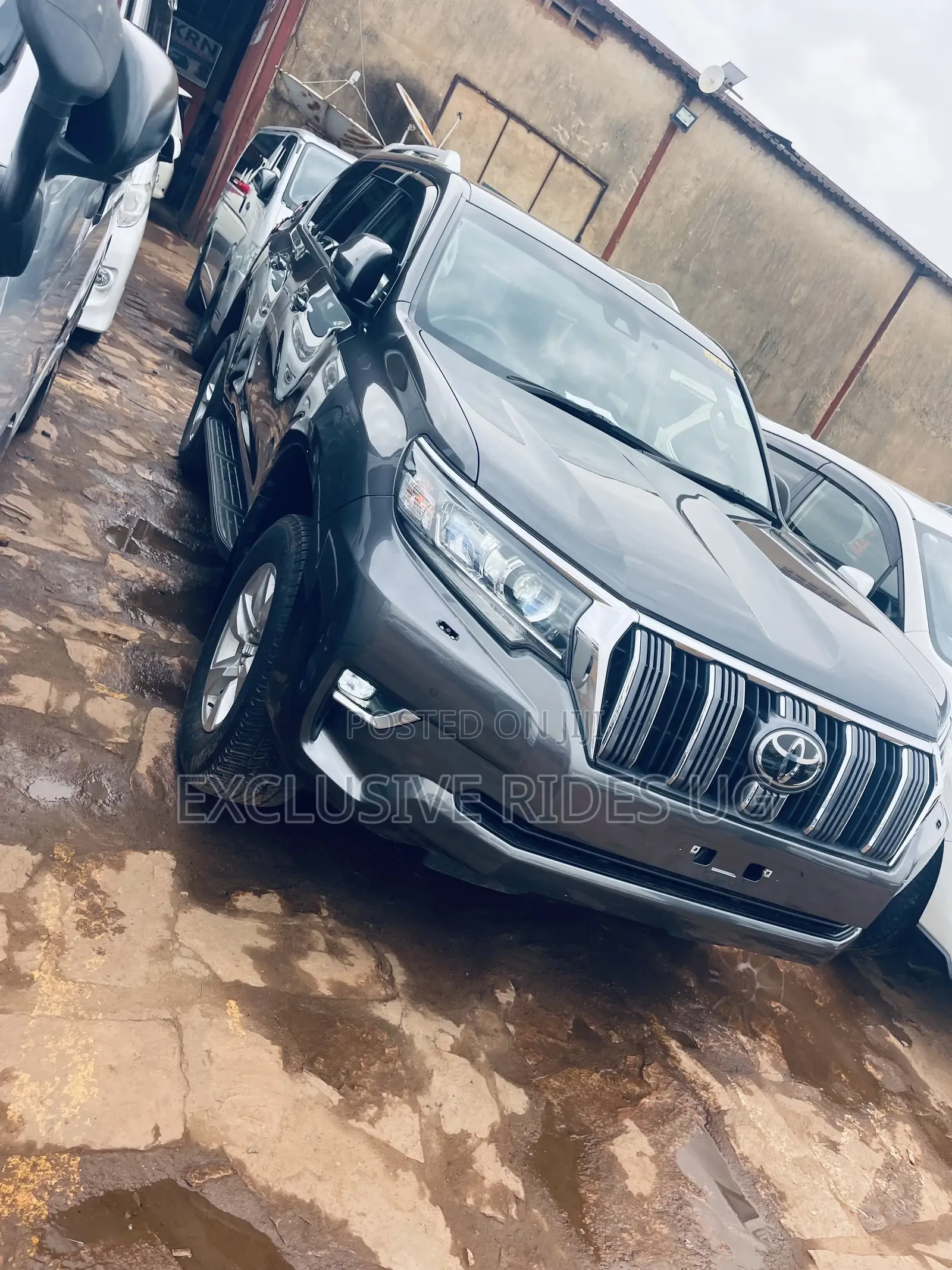Toyota Land Cruiser Prado 2020 Gold