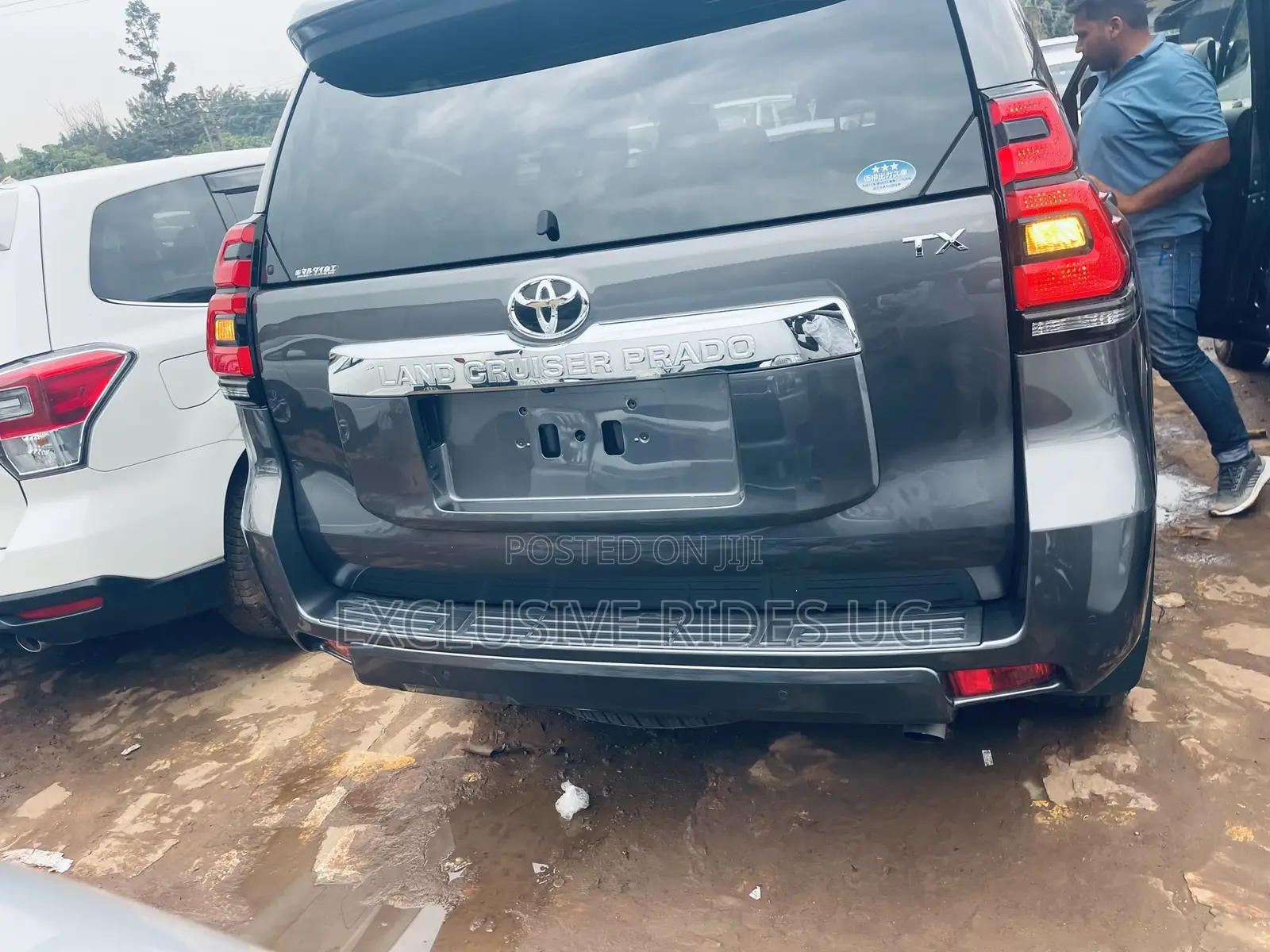 Toyota Land Cruiser Prado 2020 Gold