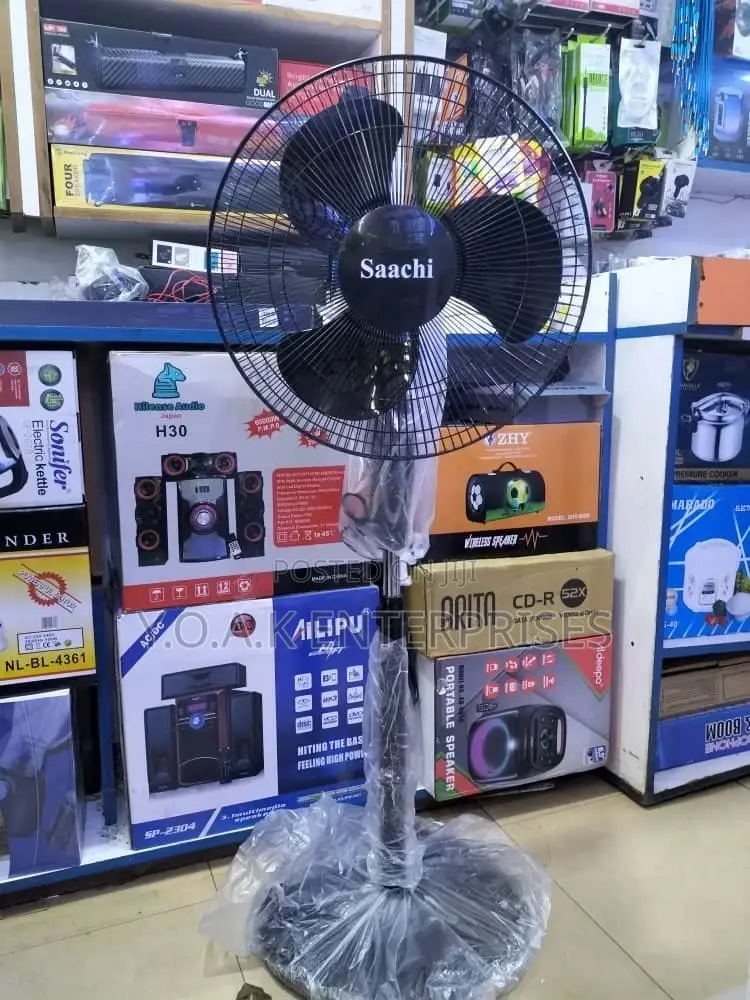 Saachi Rotating Fan
