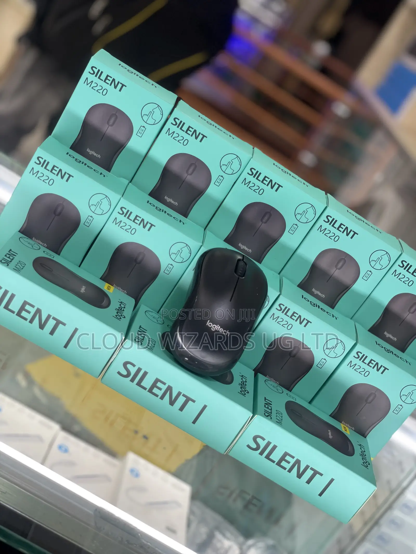 Logtech M220 Silent Wireless Mice