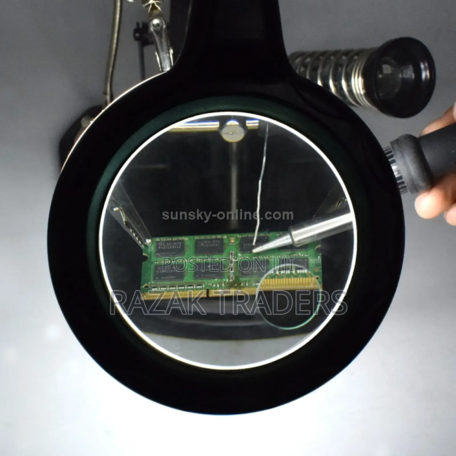 16 Leds Magnifier Soldering Helping Hand Desktop