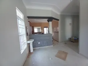 Furnished 4bdrm House in Kira for sale