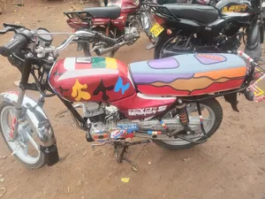 Simba UG Boss+ 100cc 2023 Red