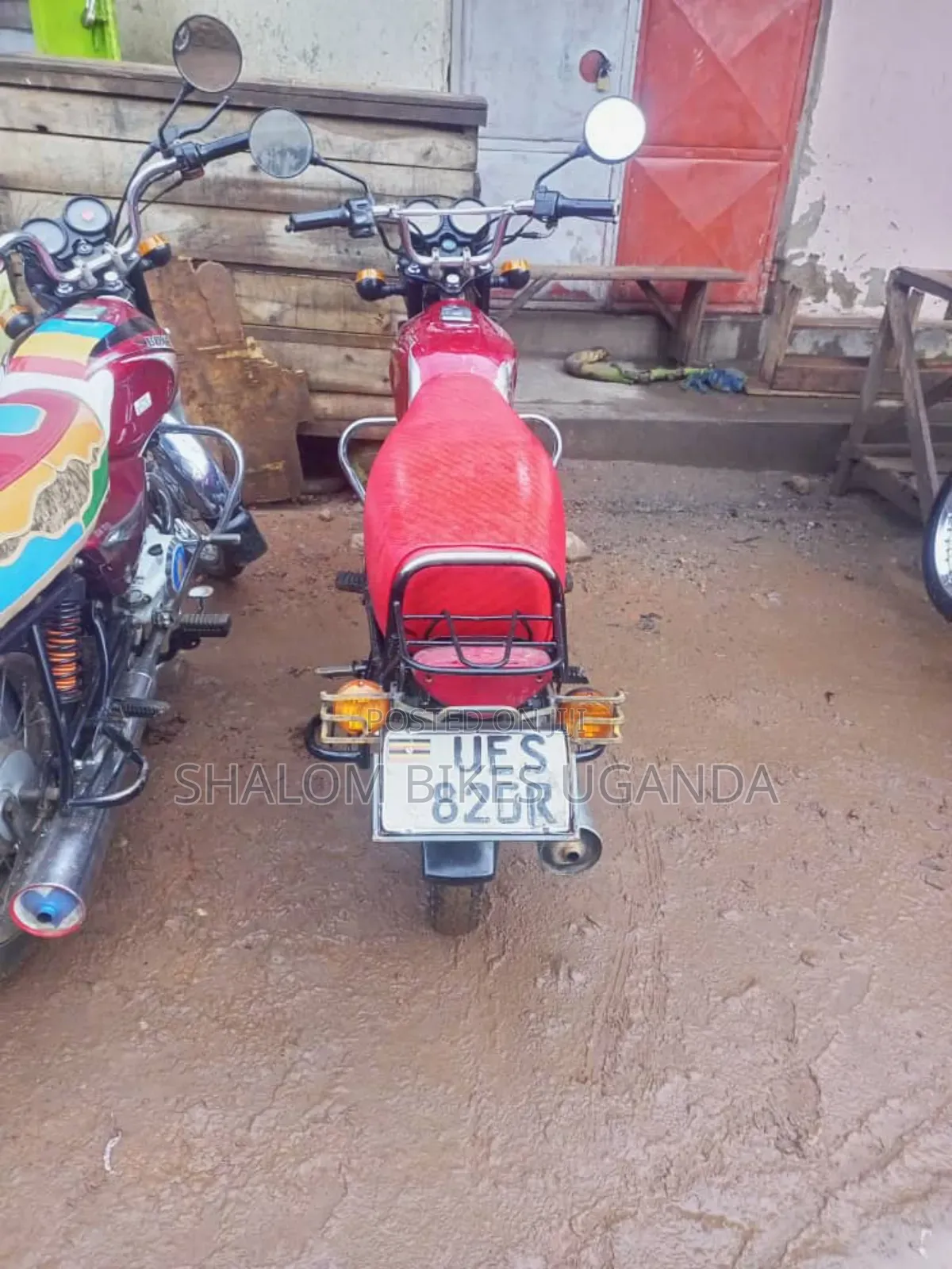 Bajaj Boxer 2021 Red