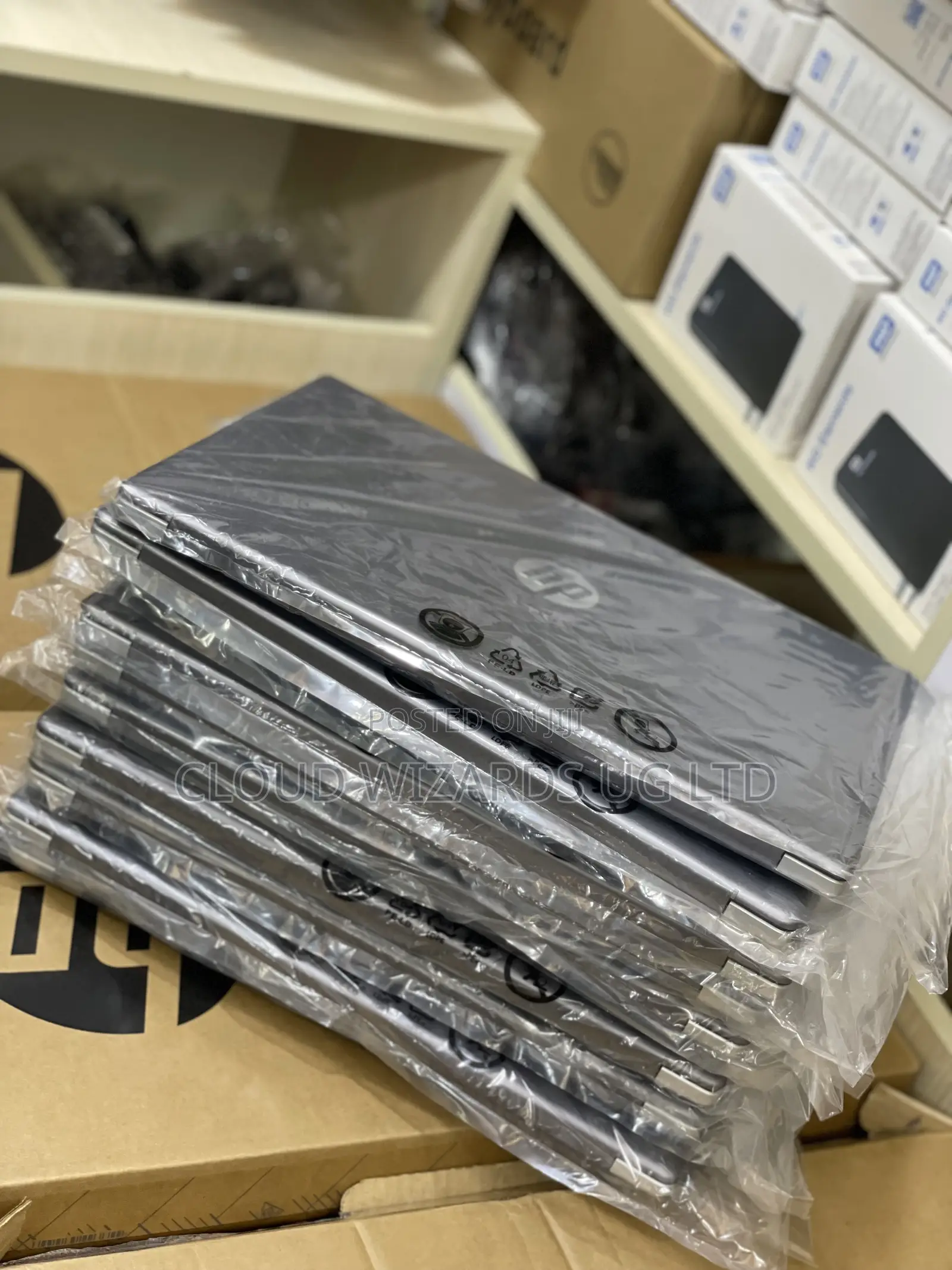 New Laptop HP 250 G10 8GB Intel Core I7 SSHD (Hybrid) 512GB