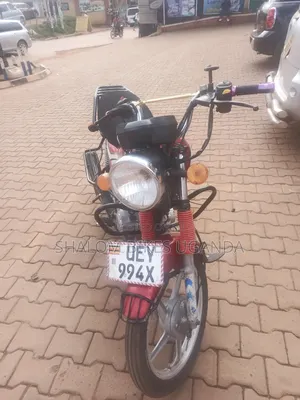 TVS HLX 125 2022 Red
