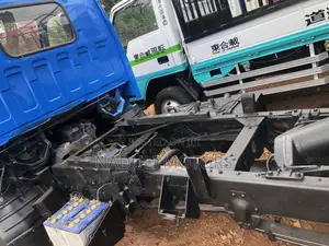 Isuzu Elf Dump Truck