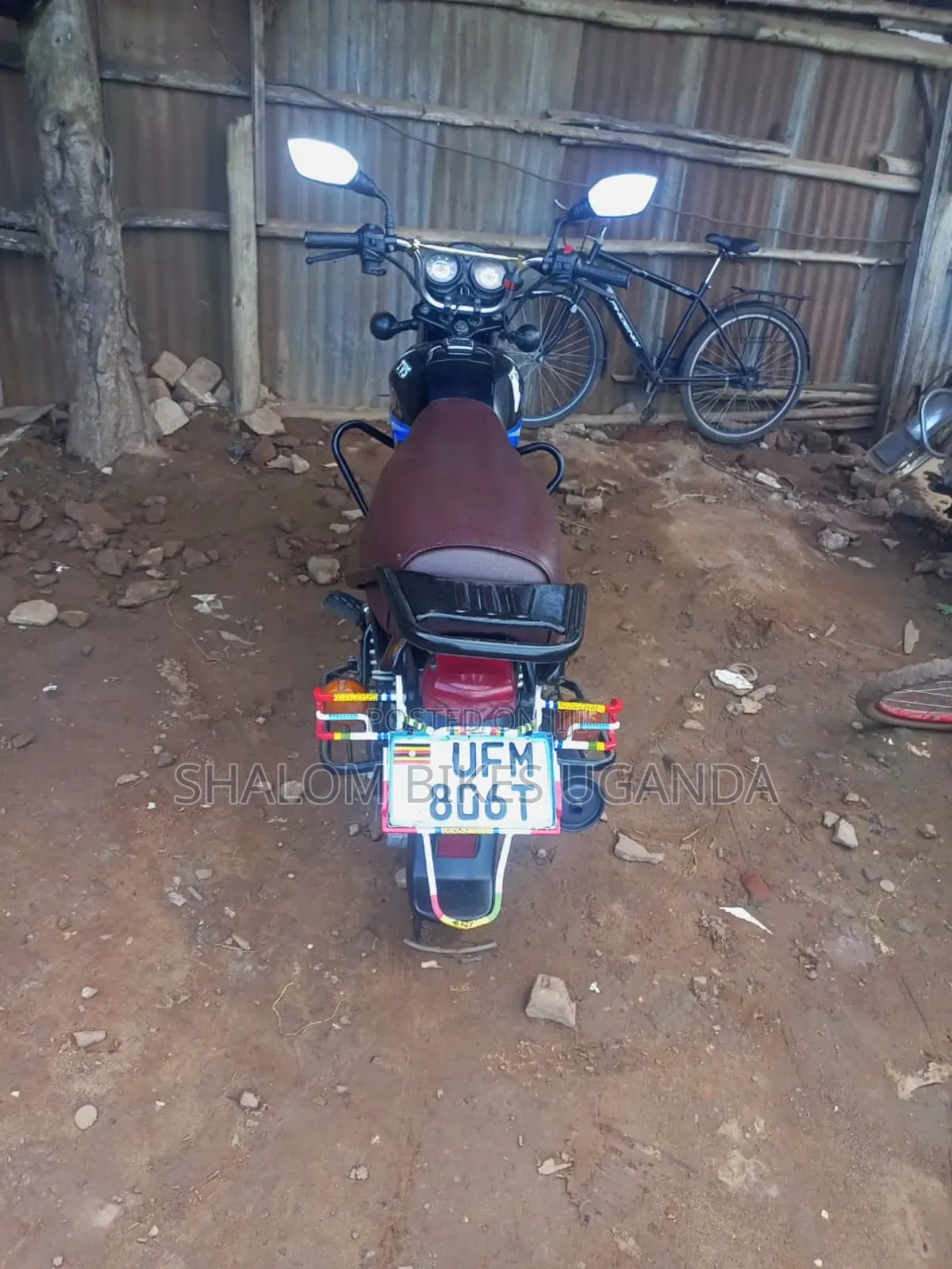 TVS HLX 125 2023 Black