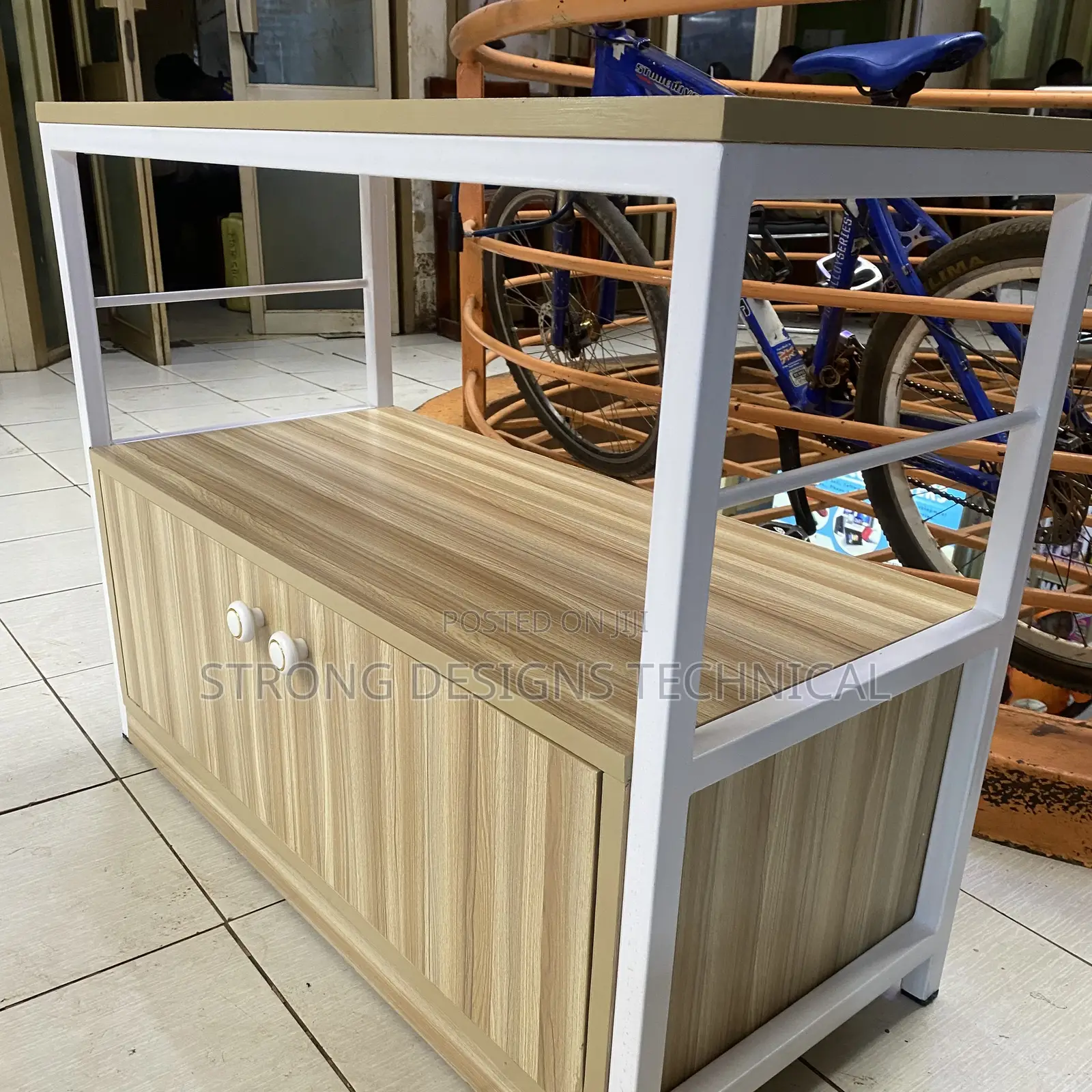 Multipurpose Storage Cabinet for Kitchens / Living Rooms