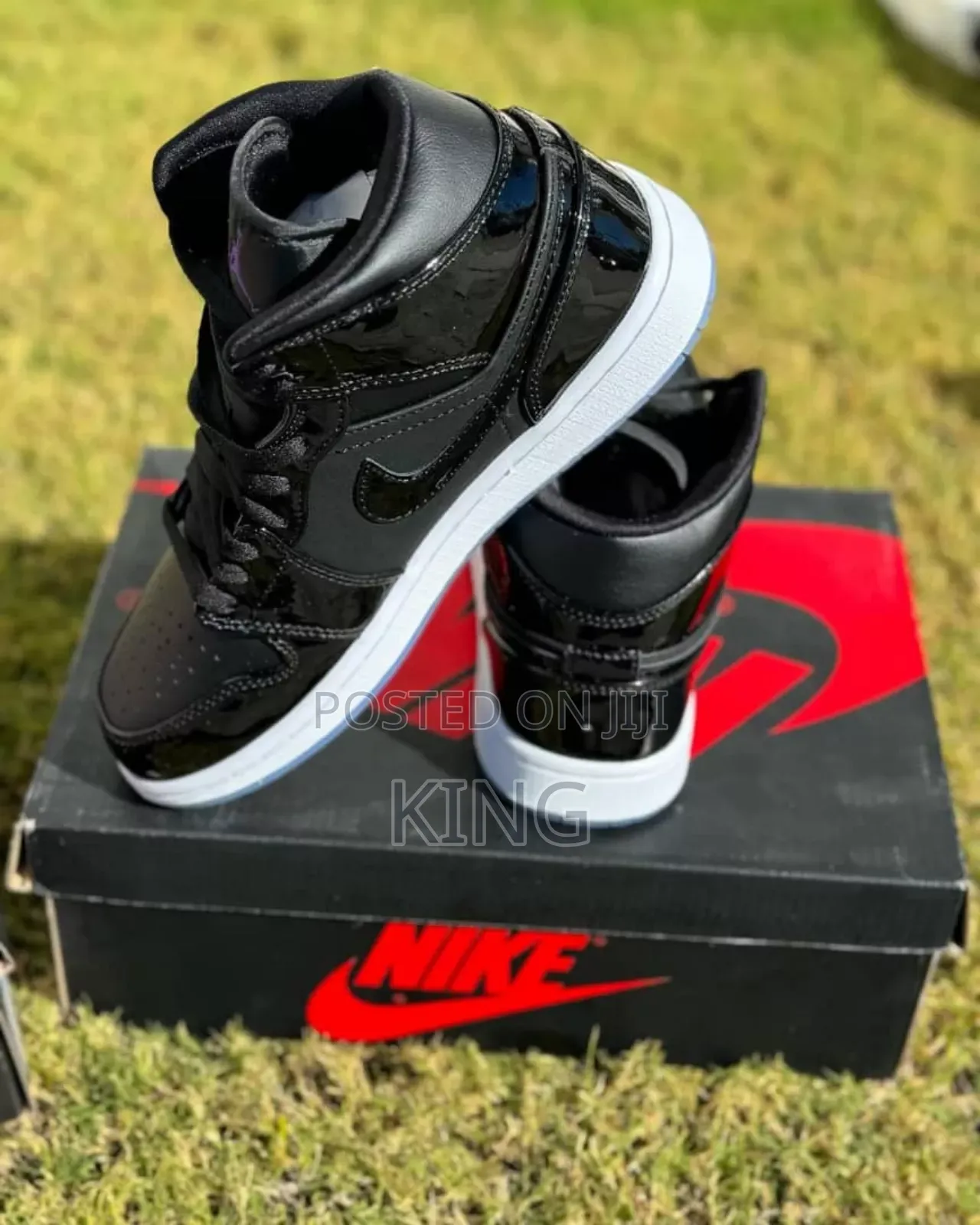 Actual Jordan 1 Mid Se Sneakers