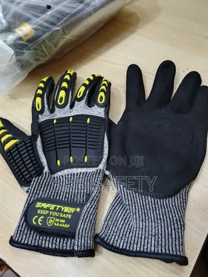 Anti Impact Heavy Duty Gloves.