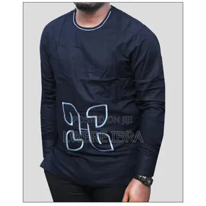 Causal Shirts in Size M-2xl