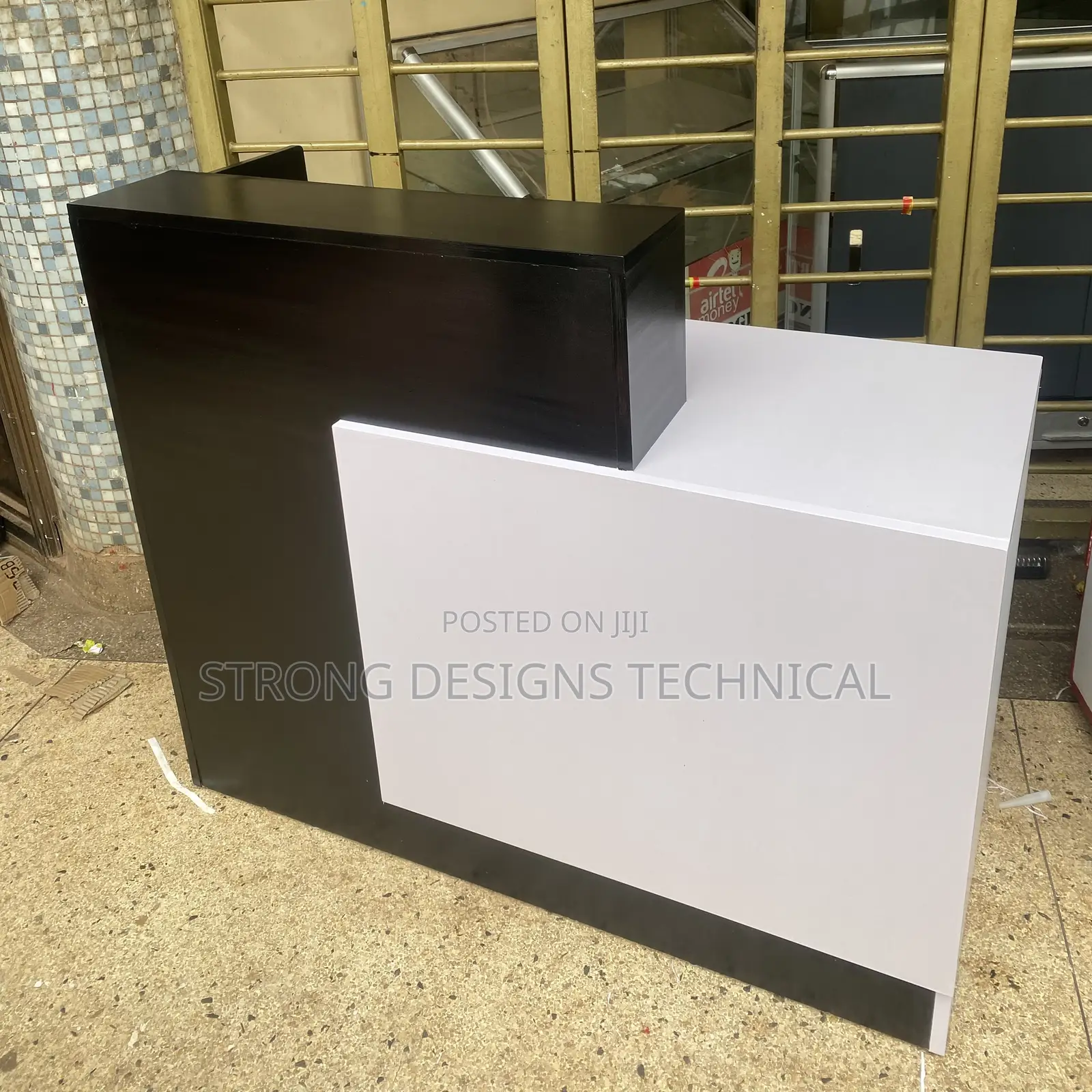 120 Cm / 4ft Reception Table / Counter. Cashier Desk