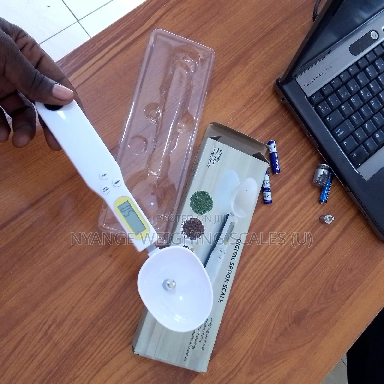 Digital Weighing Scale White Weigh Spoon Weighing Scale 500g/0.1g