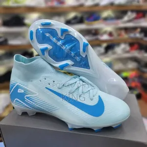 Exact Nike Mercurial Football Boots