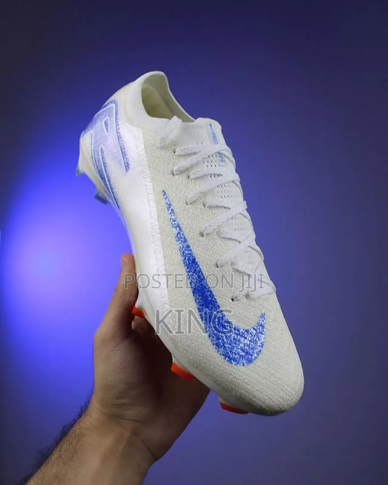 Elated Nike Mercurial Football Boots