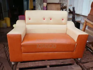 2 Seaters Giants Sofa Chair
