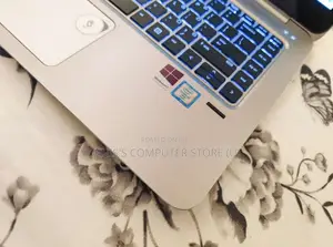 Laptop HP EliteBook 1040 G3 8GB Intel Core I5 SSHD (Hybrid) 500GB