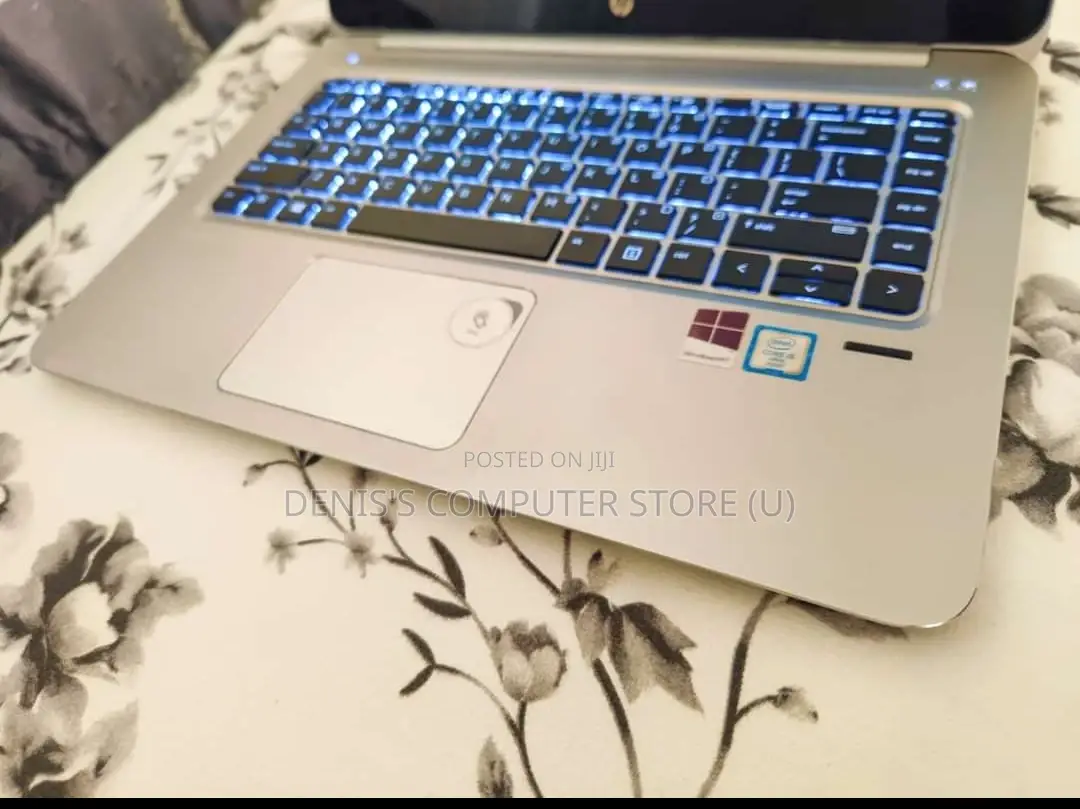 Laptop HP EliteBook 1040 G3 8GB Intel Core I5 SSHD (Hybrid) 500GB