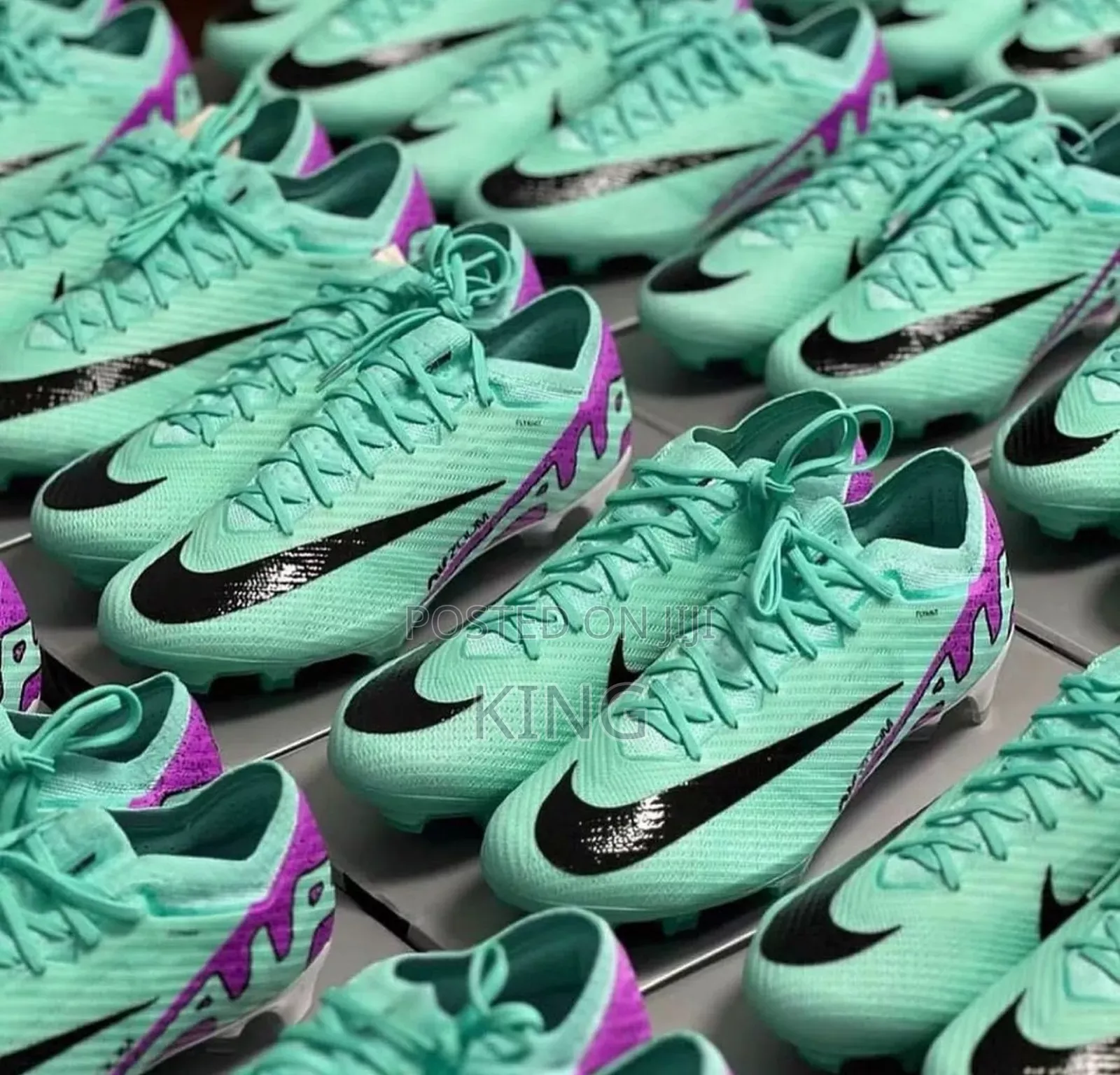 Loftus Nike Mercurial Football Boots
