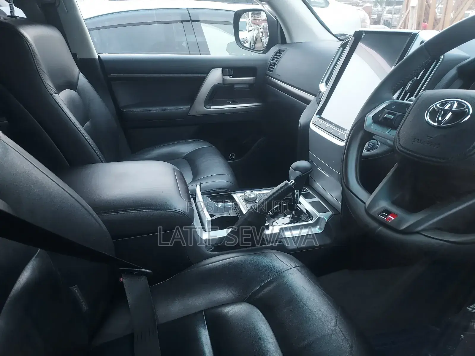 Toyota Land Cruiser 4.0 V6 GX-R 2015 Black