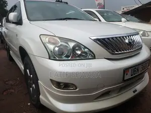 Toyota Harrier 2.4 2008 White