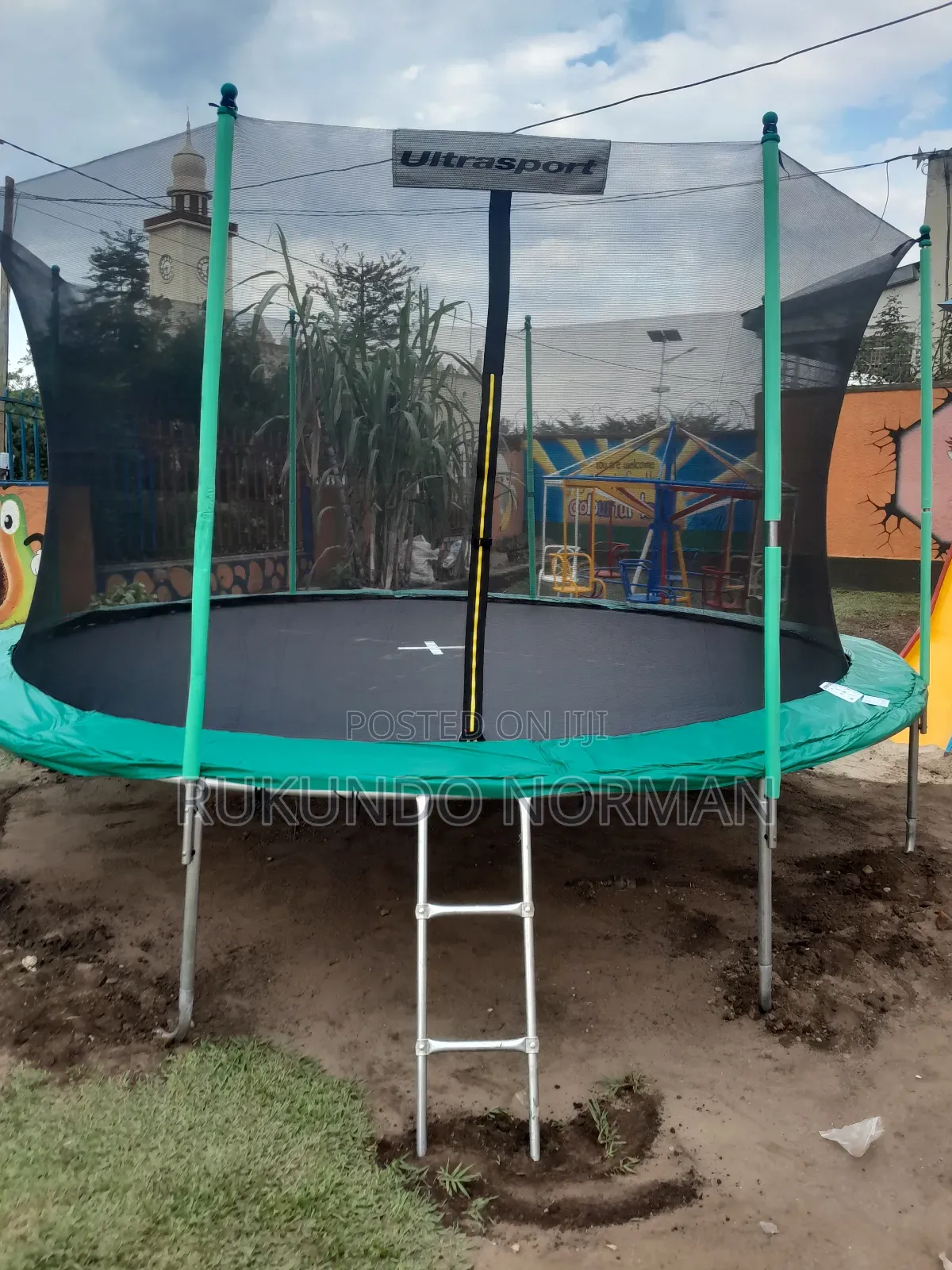 Trampoline 14ft