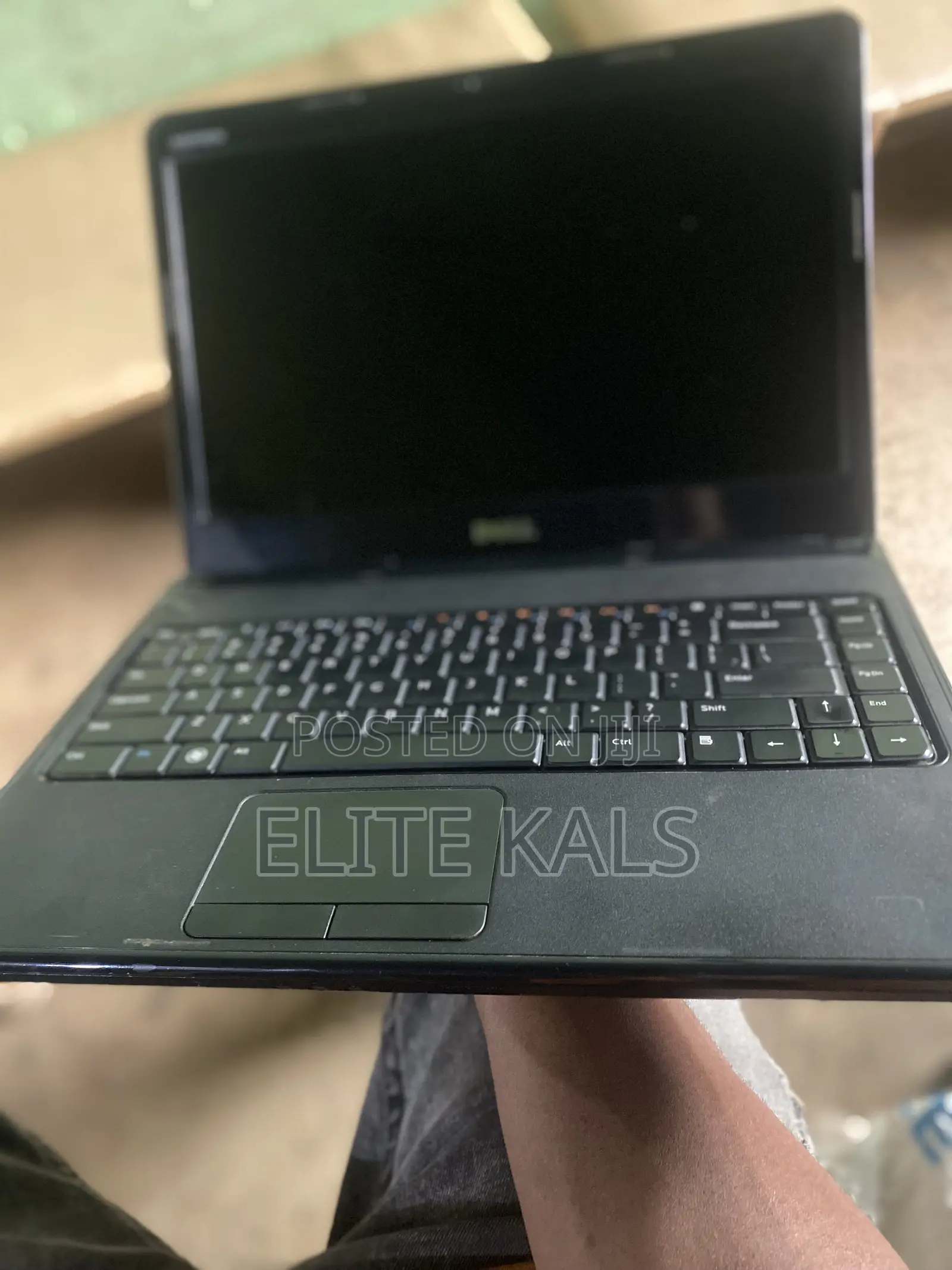 Laptop Dell Inspiron Duo 4GB Intel HDD 160GB