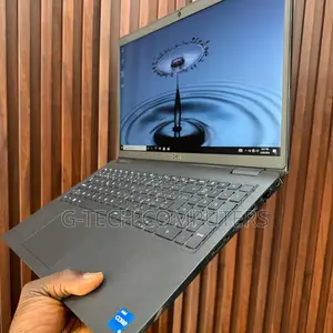 New Laptop Dell Latitude 3520 8GB Intel Core I5 SSD 256GB