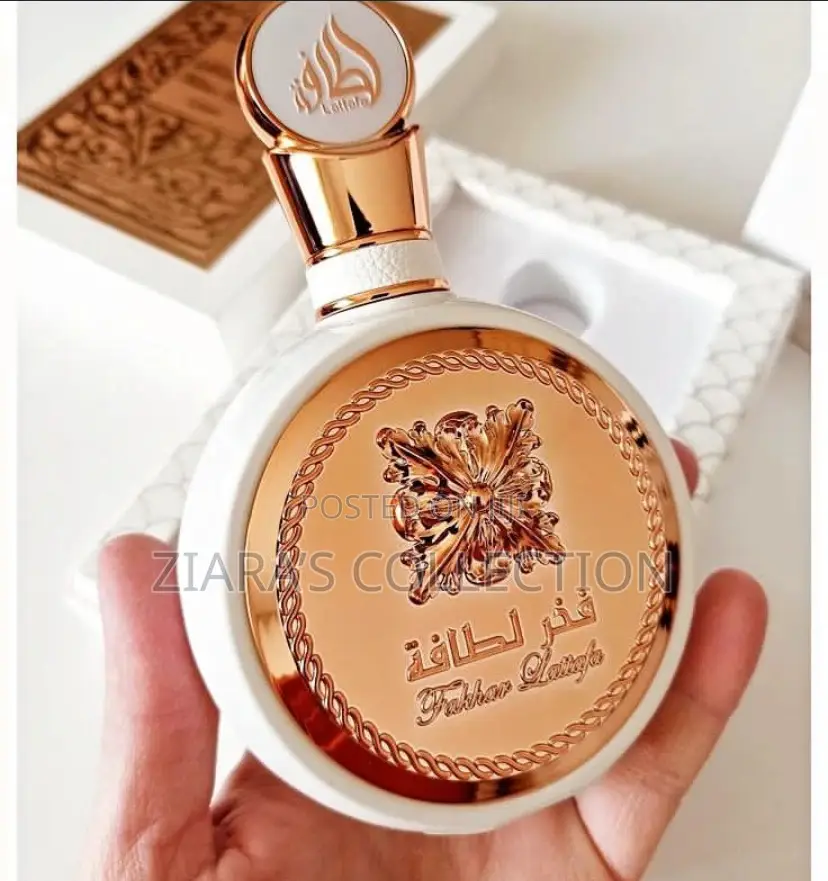Fakhar Lattafa Perfume