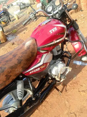 TVS HLX 125 2023 Red