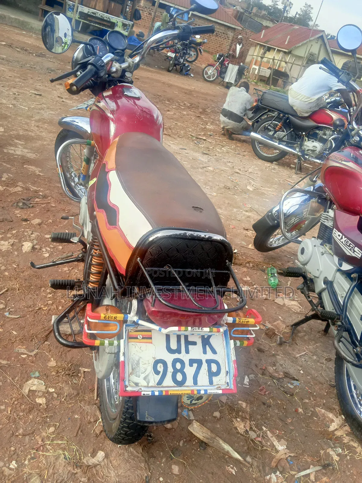 Bajaj Boxer 100 2023 Red