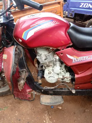 Tricycle 2023 Red