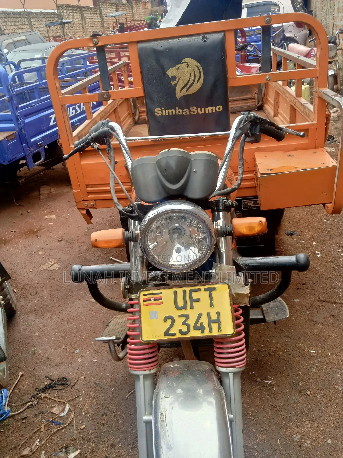 Tricycle 2023 Orange