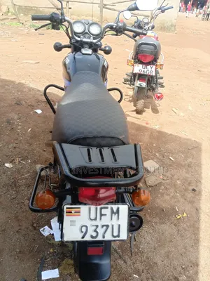 TVS HLX 125 2023 Black