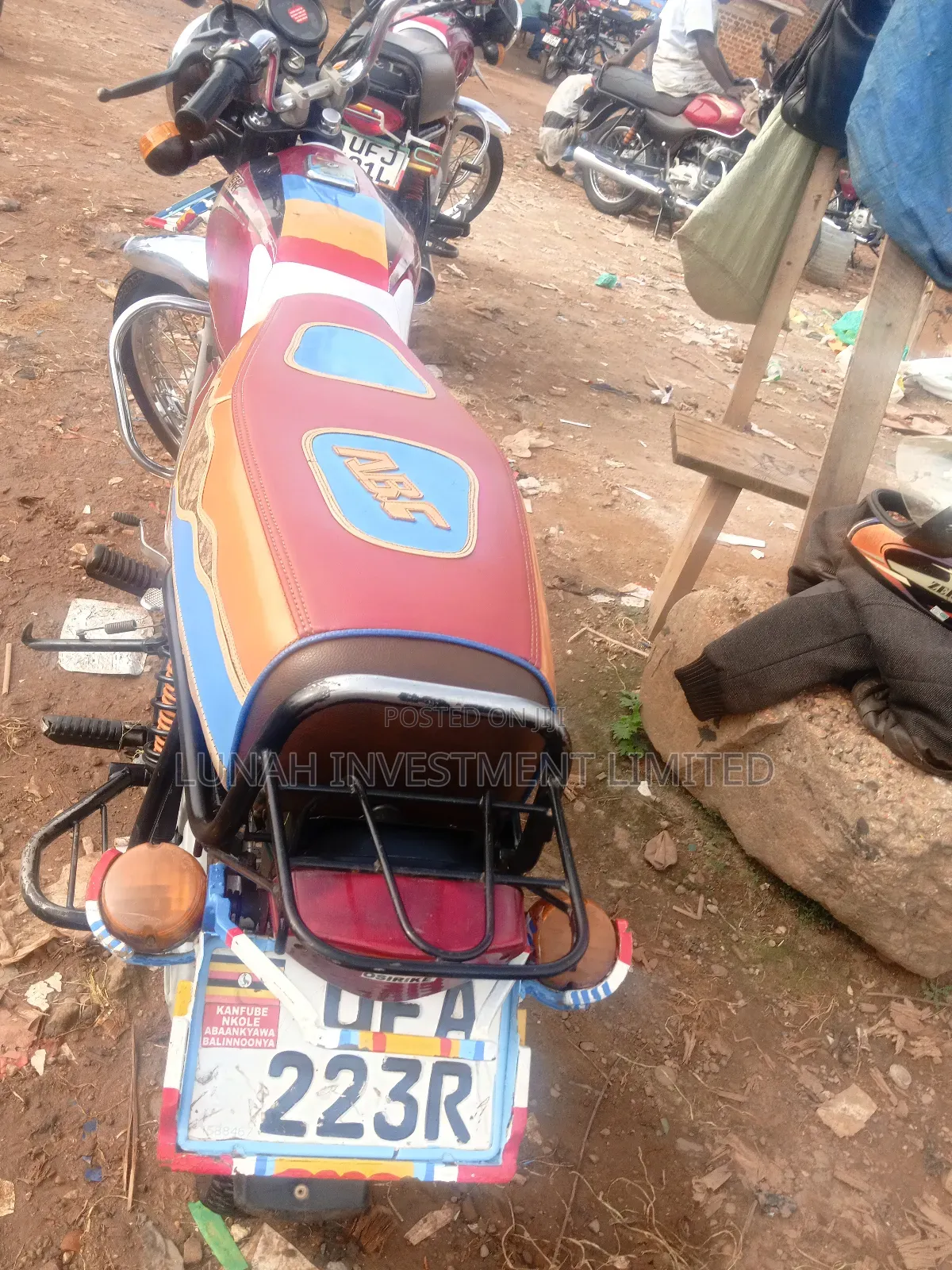 Bajaj Boxer 2023 Red