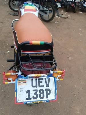 Bajaj Boxer 100 2023 Red