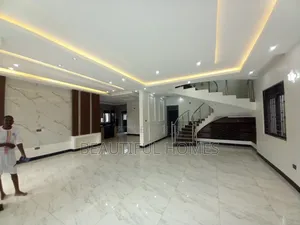 Furnished 5bdrm Mansion in Kira for sale
